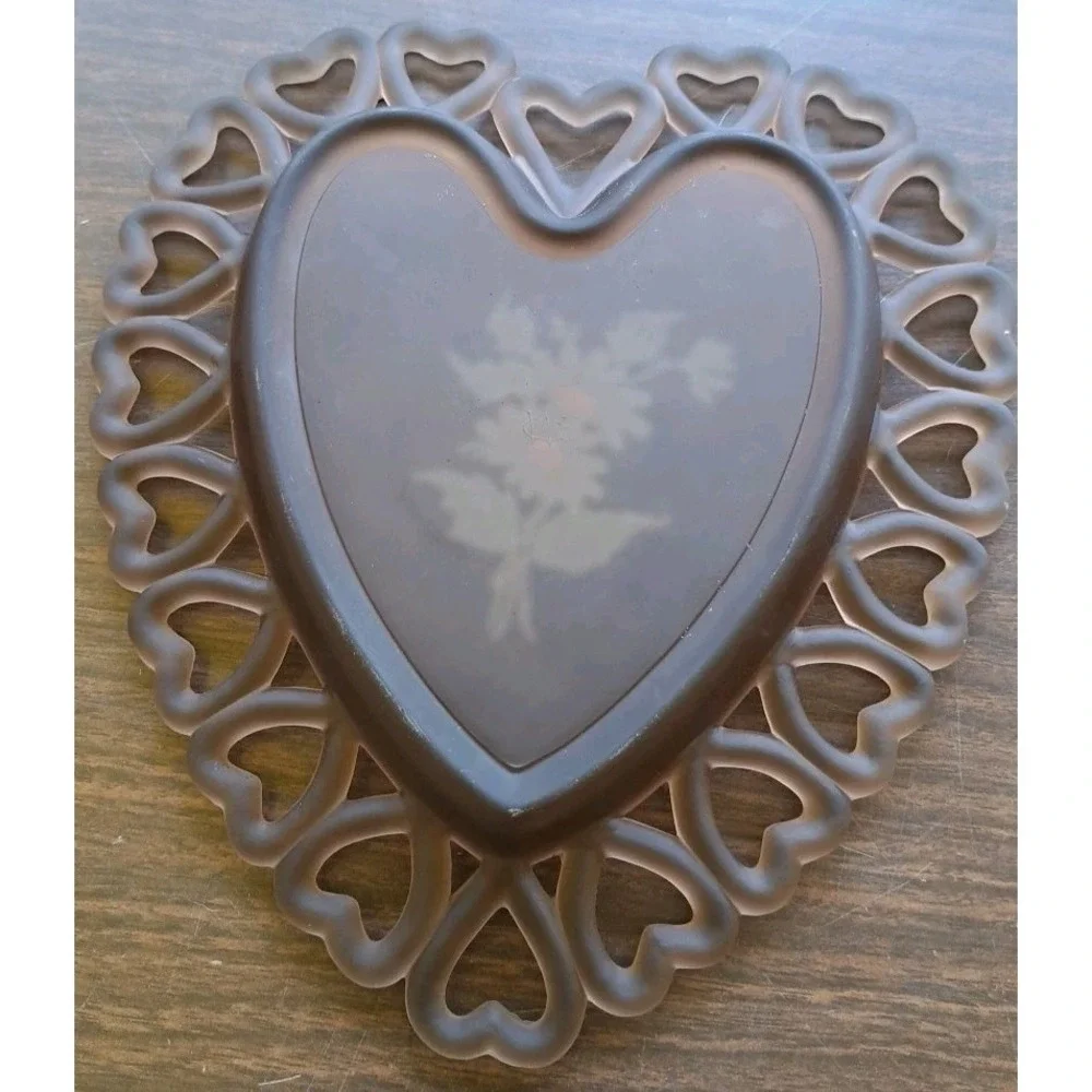 VTG Westmoreland Chocolate Heart With Daisies Trinket‎ Dish